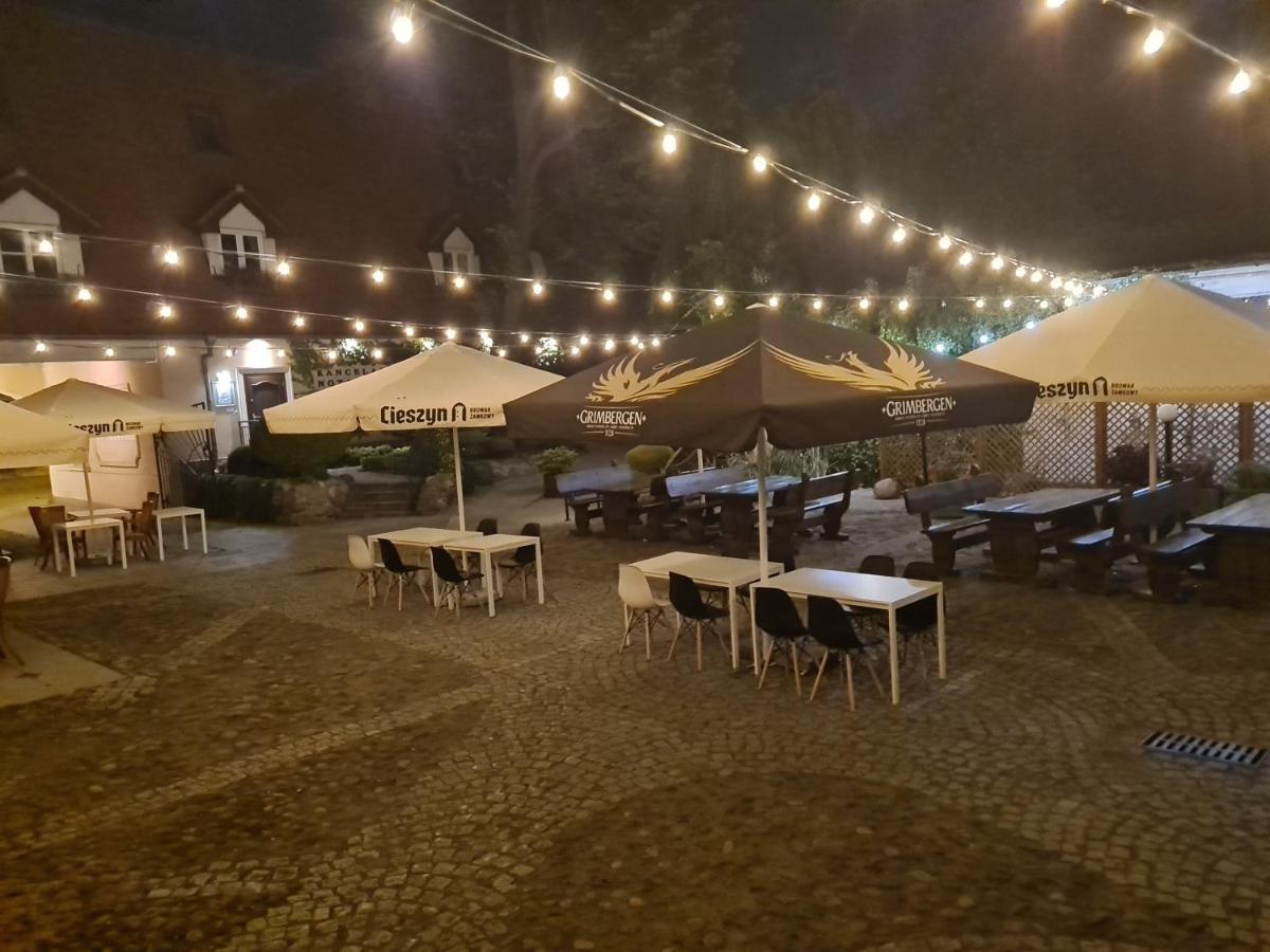 Hotel Zajazd Kultury, Dawniej Pocztowy Zielona Góra Exterior foto